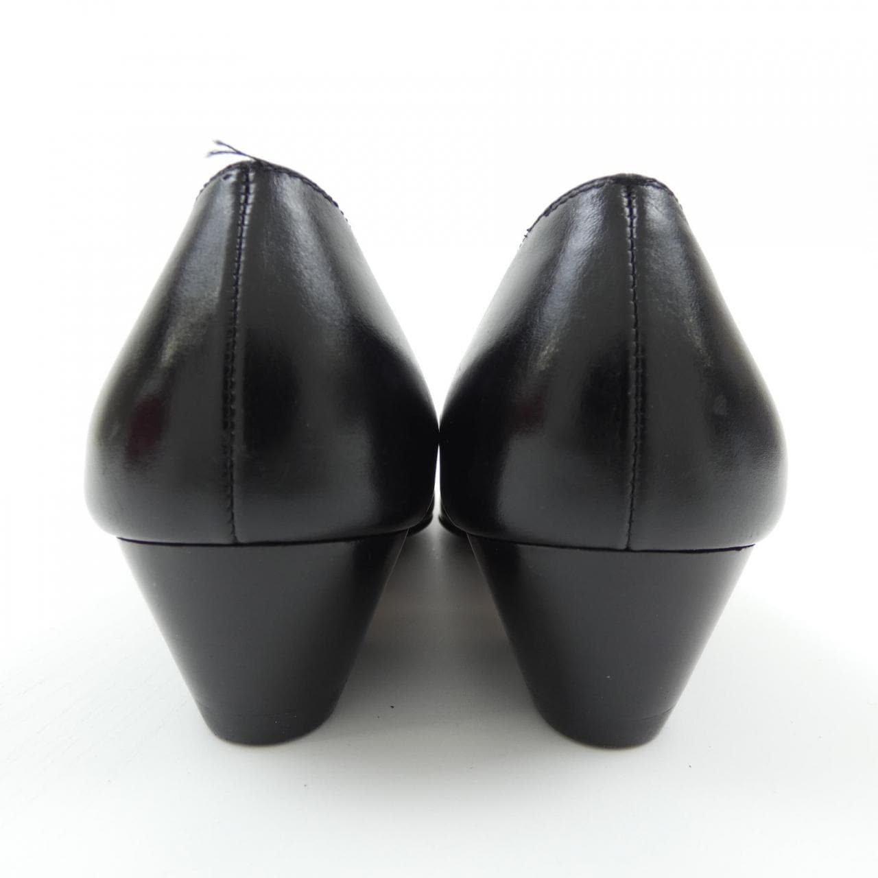 【ヴィンテージ】サルヴァトーレフェラガモ SALVATORE FERRAGAMO パンプス