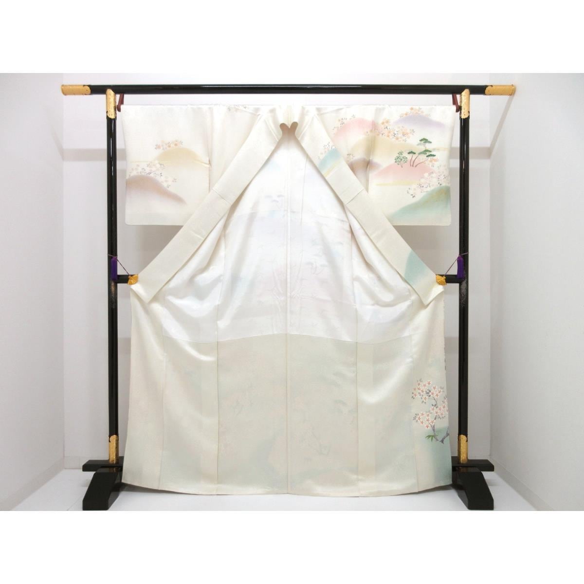 訪問着　友禅金彩加工