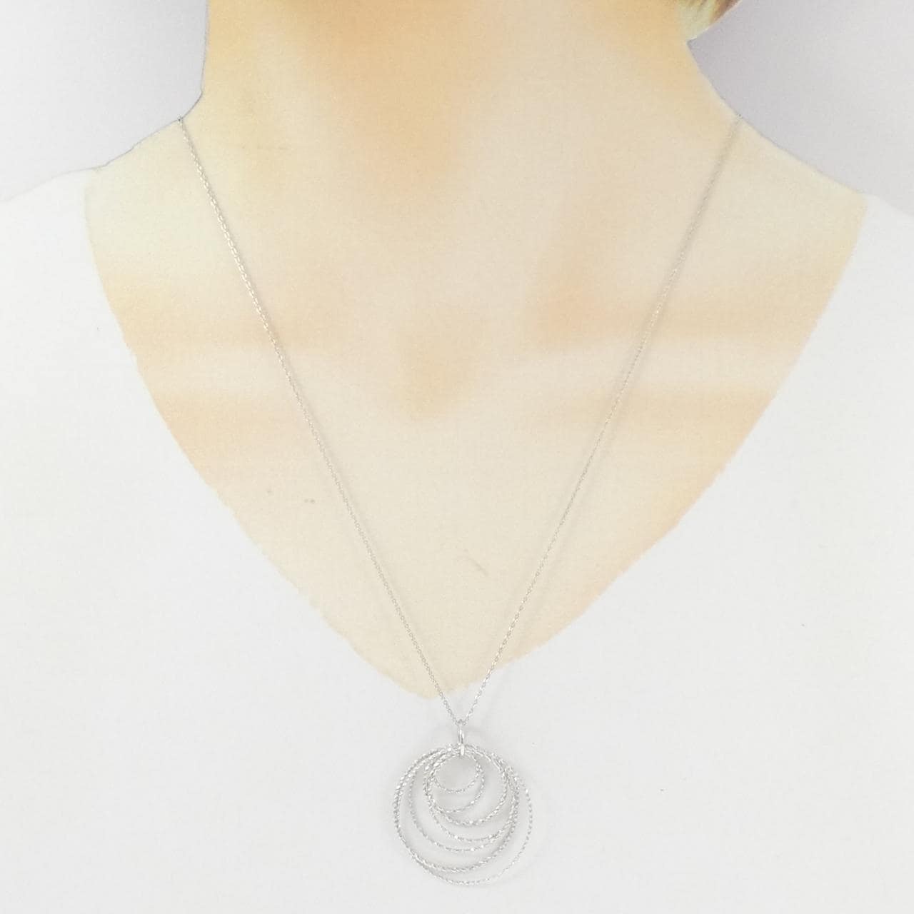 K18WG ネックレス