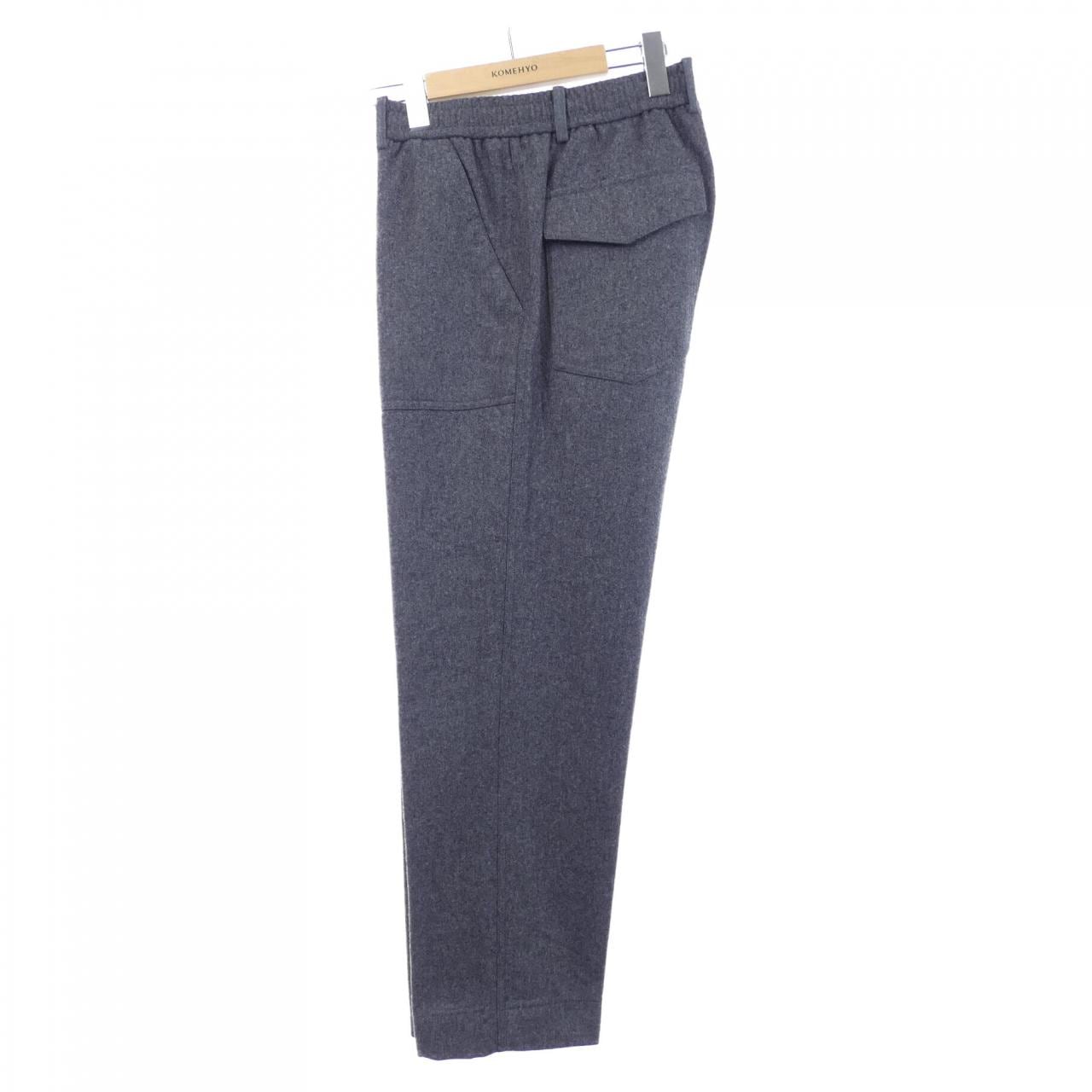 モンクレール MONCLER F20912A74100 パンツ