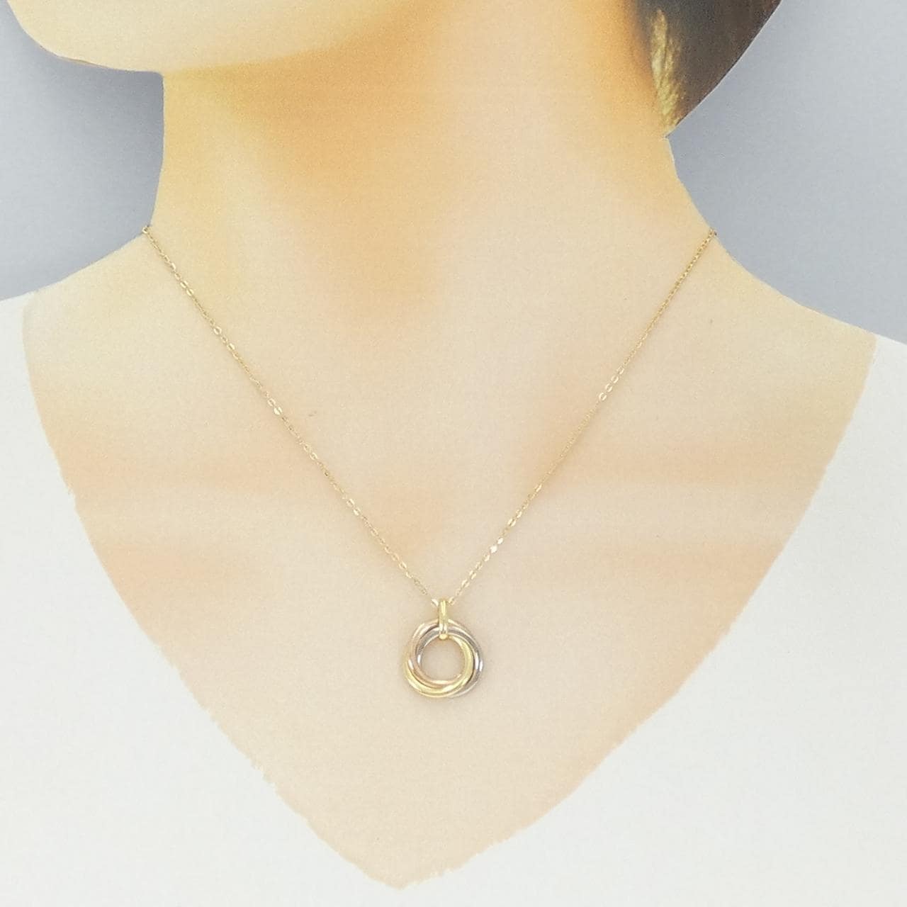 カルティエ トリニティ ネックレス