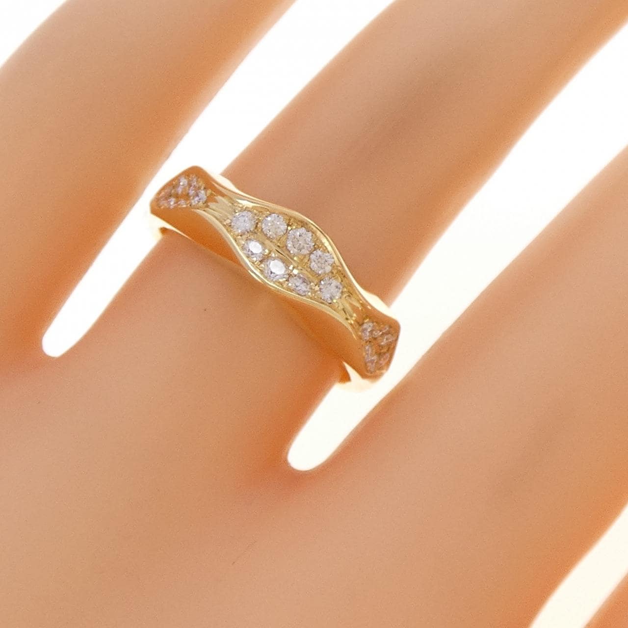 クイーン ダイヤモンド リング 0.25CT