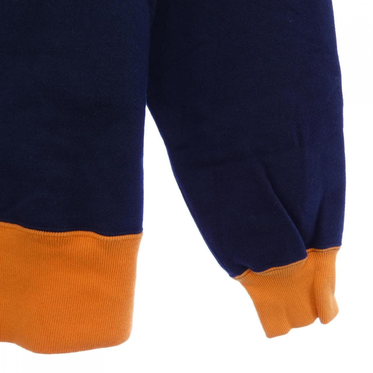 ホワイツビル WHITESVILLE スウェット