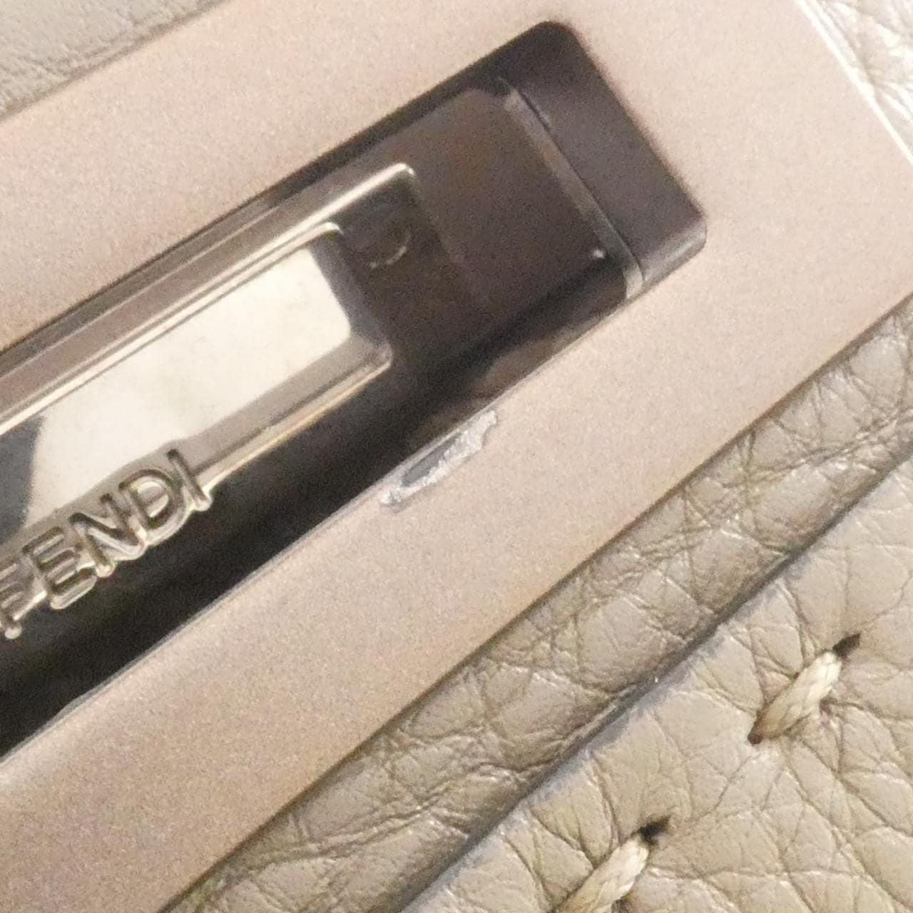 フェンディ セレリア ピーカブー 8BN290 1RM バッグ