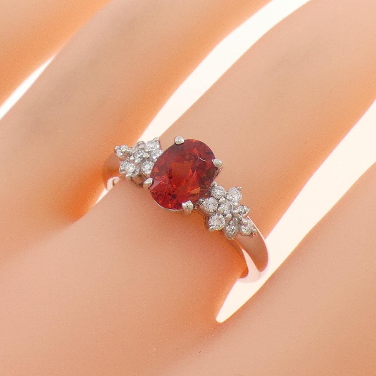 K18WG アンデシン リング 1.113CT