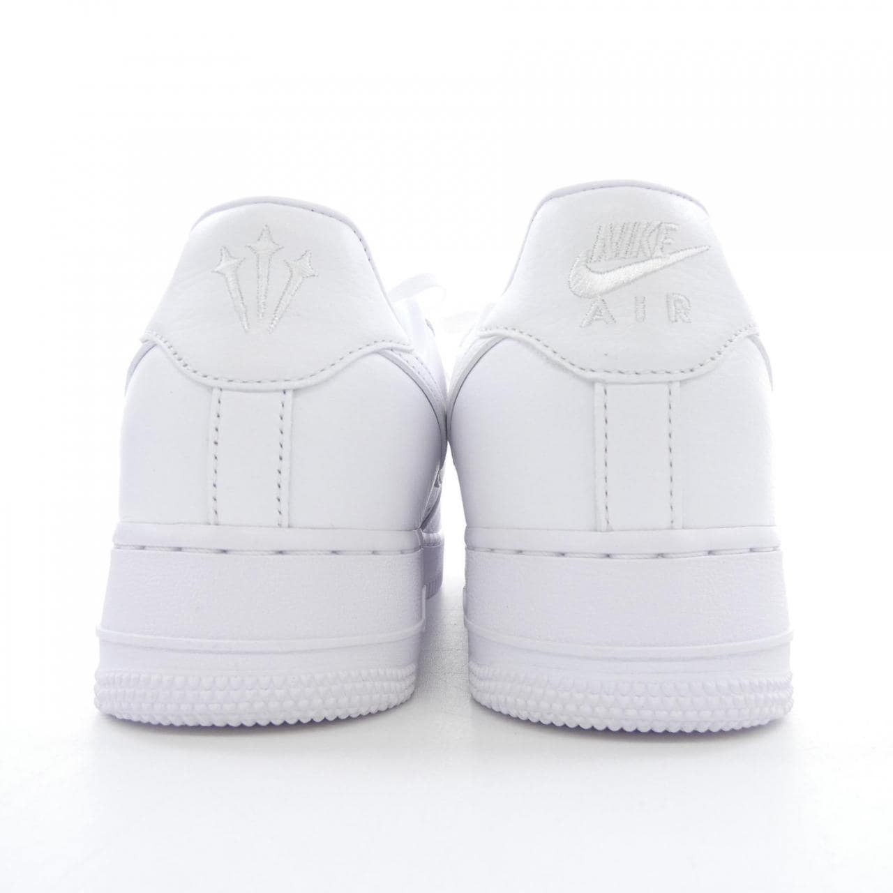 ナイキ NIKE CZ8065-100 スニーカー