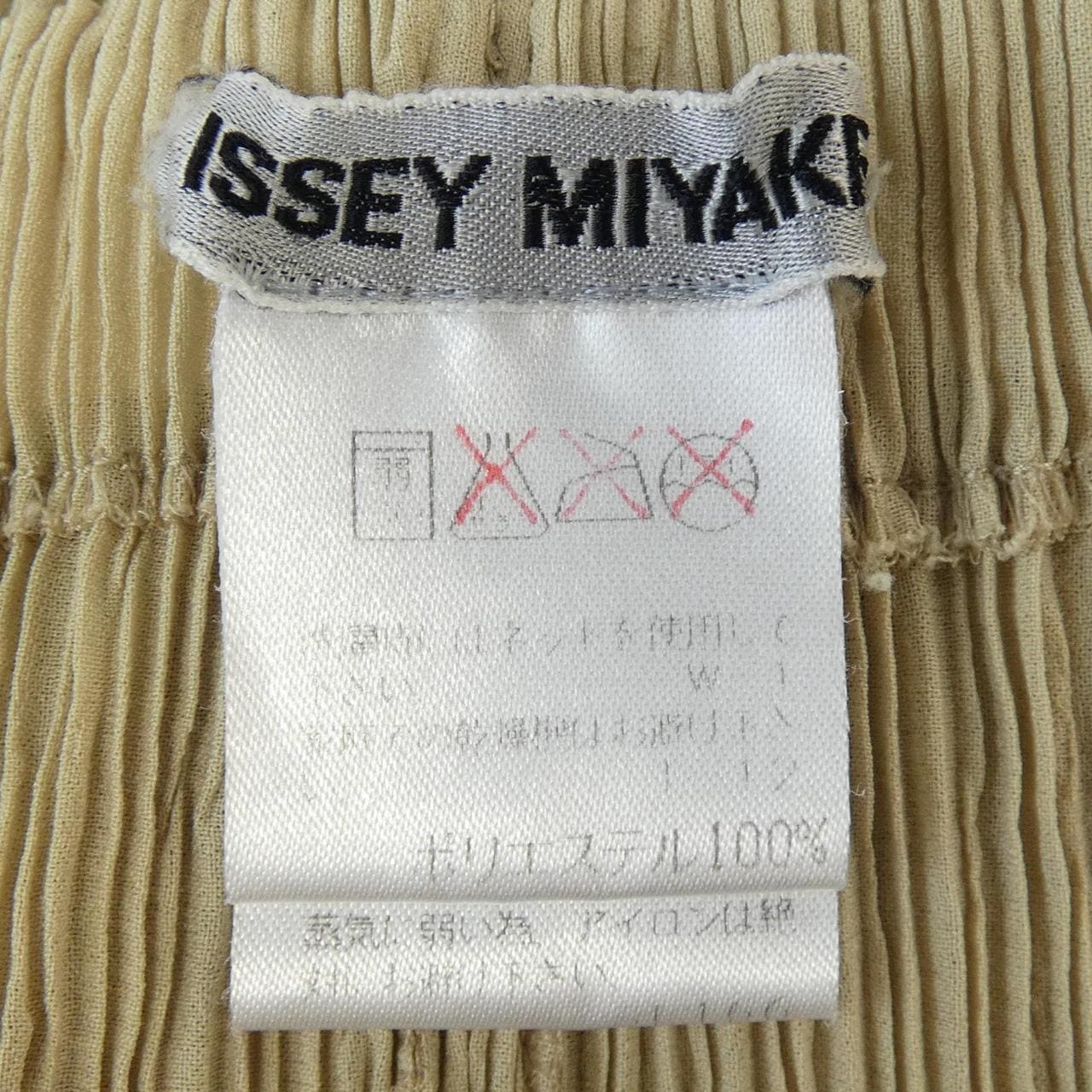 【ヴィンテージ】イッセイミヤケ ISSEY MIYAKE IF92-FF905 パンツ