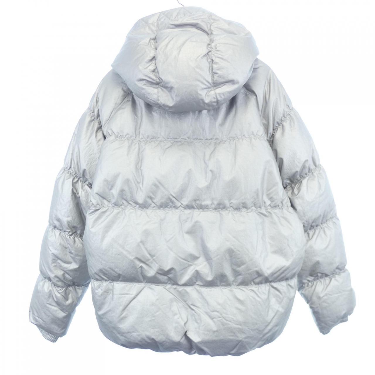 ナイキ NIKE ダウンジャケット