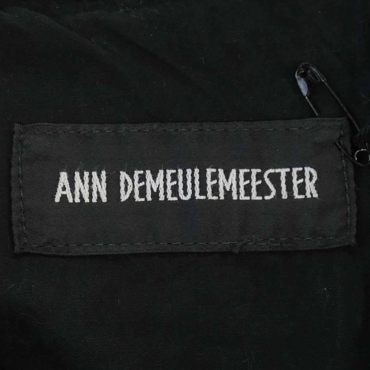 安杜姆梅斯特尔Ann Demeulemeester马甲