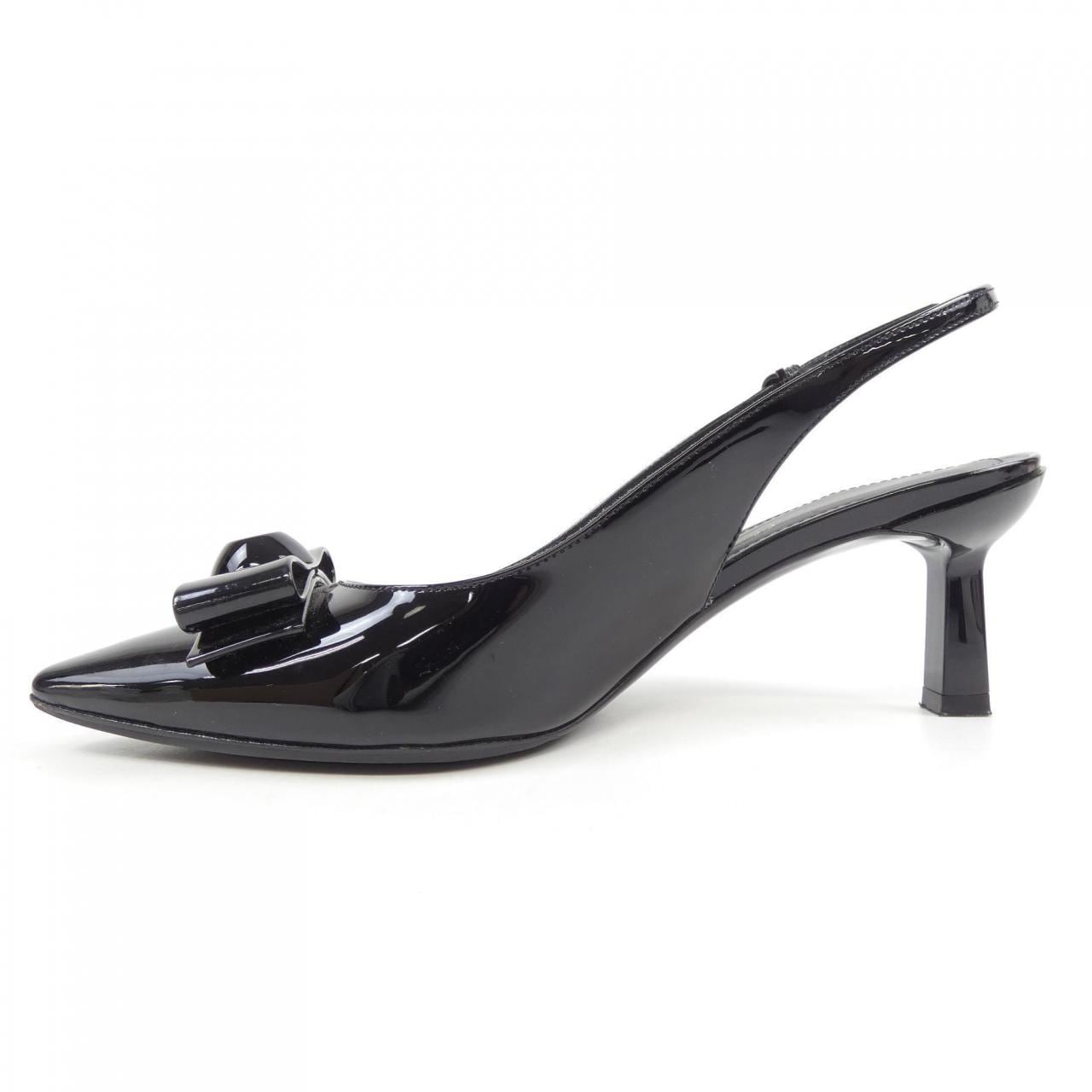 サルヴァトーレフェラガモ SALVATORE FERRAGAMO パンプス