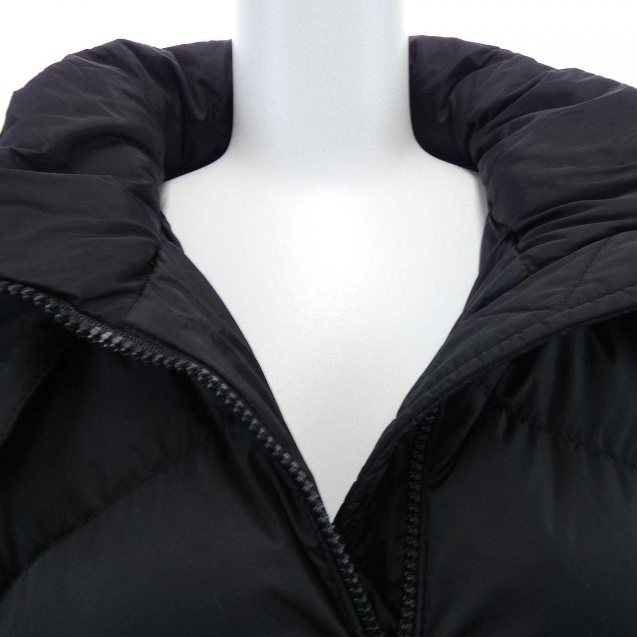 モンクレール MONCLER AGOT ダウンコート