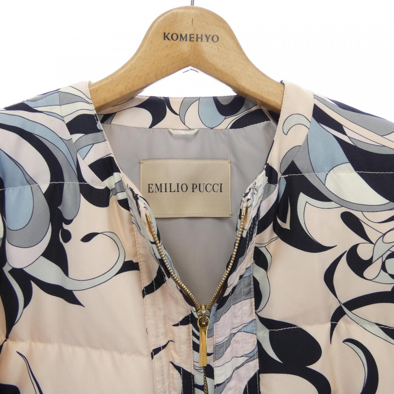 エミリオプッチ EMILIO PUCCI ダウンジャケット