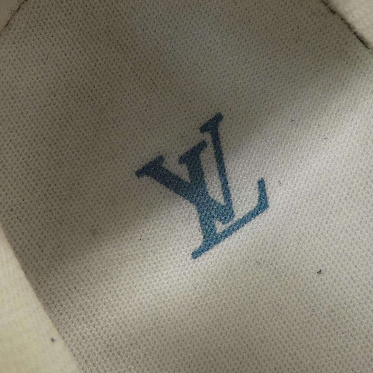 ルイヴィトン LOUIS VUITTON LVトレイナーライン スニーカー