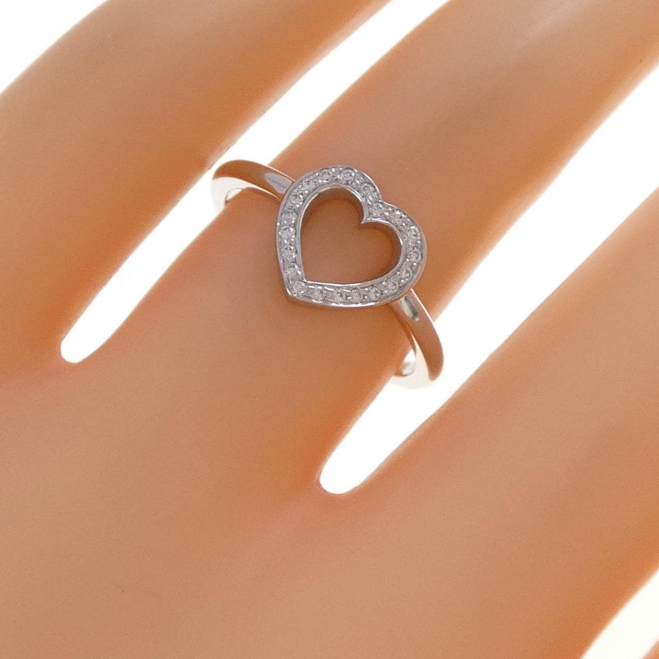 ティファニー センチメンタル アウトライン リング