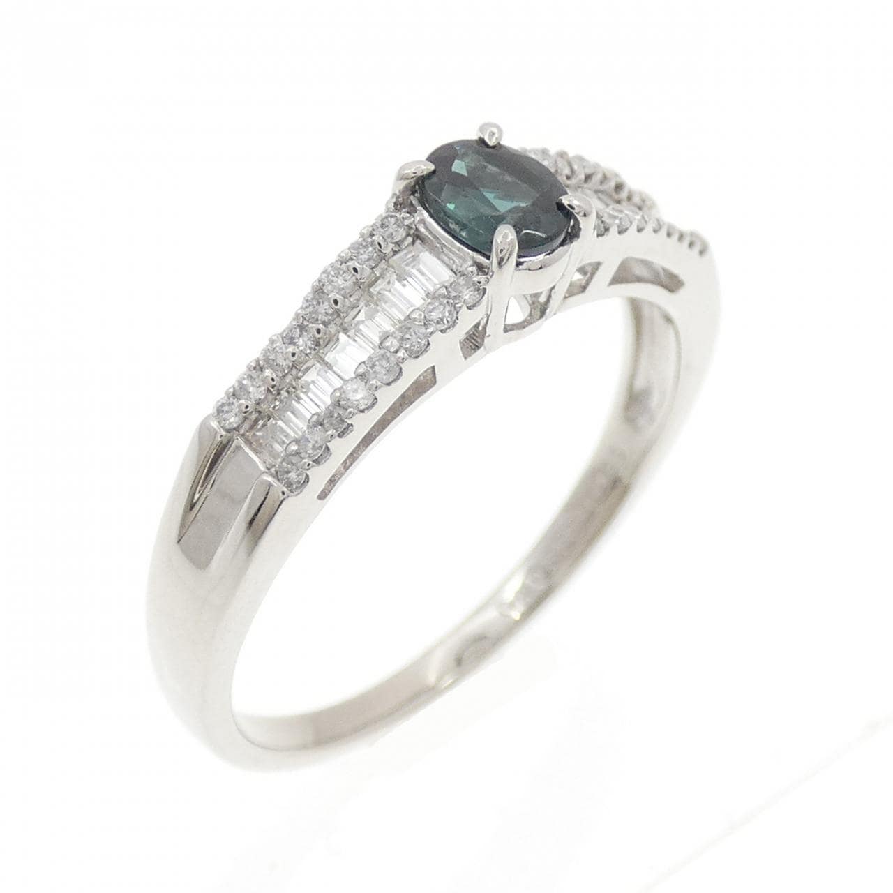 PT900 綠色石榴石戒指 0.388克拉