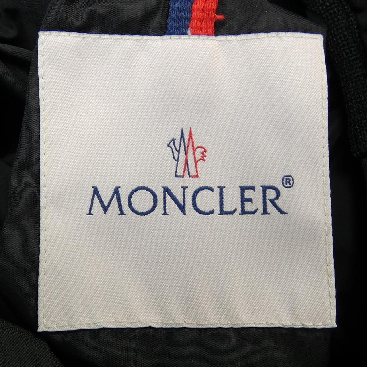 MONCLER蒙克勒羽絨服