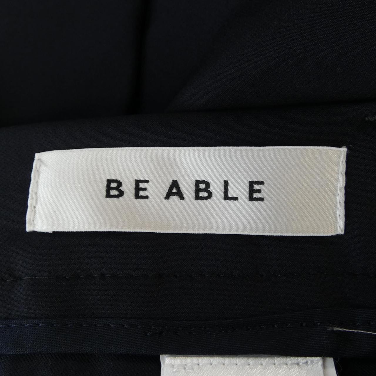 BE ABLE パンツ