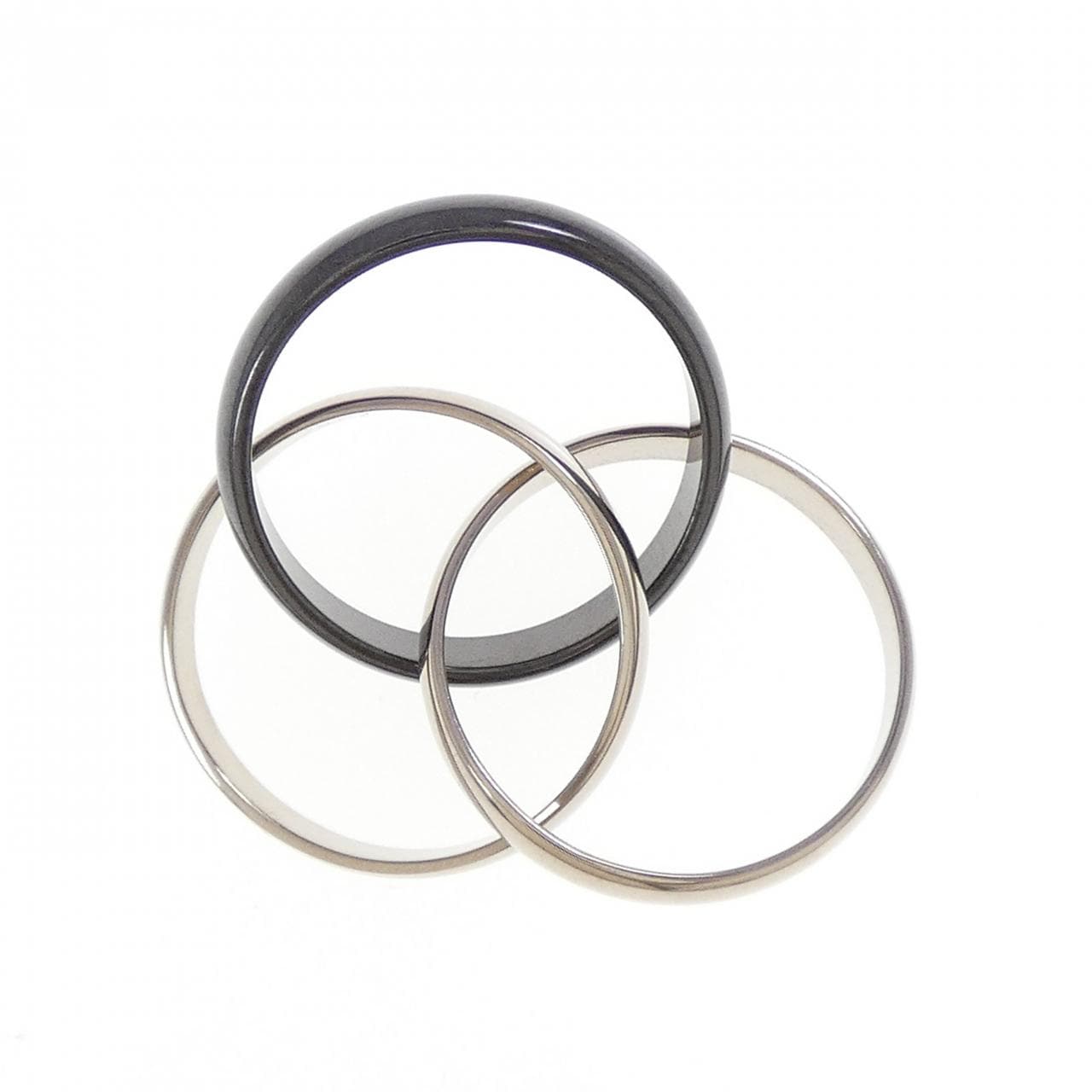 カルティエ トリニティ ブラック&ホワイト リング