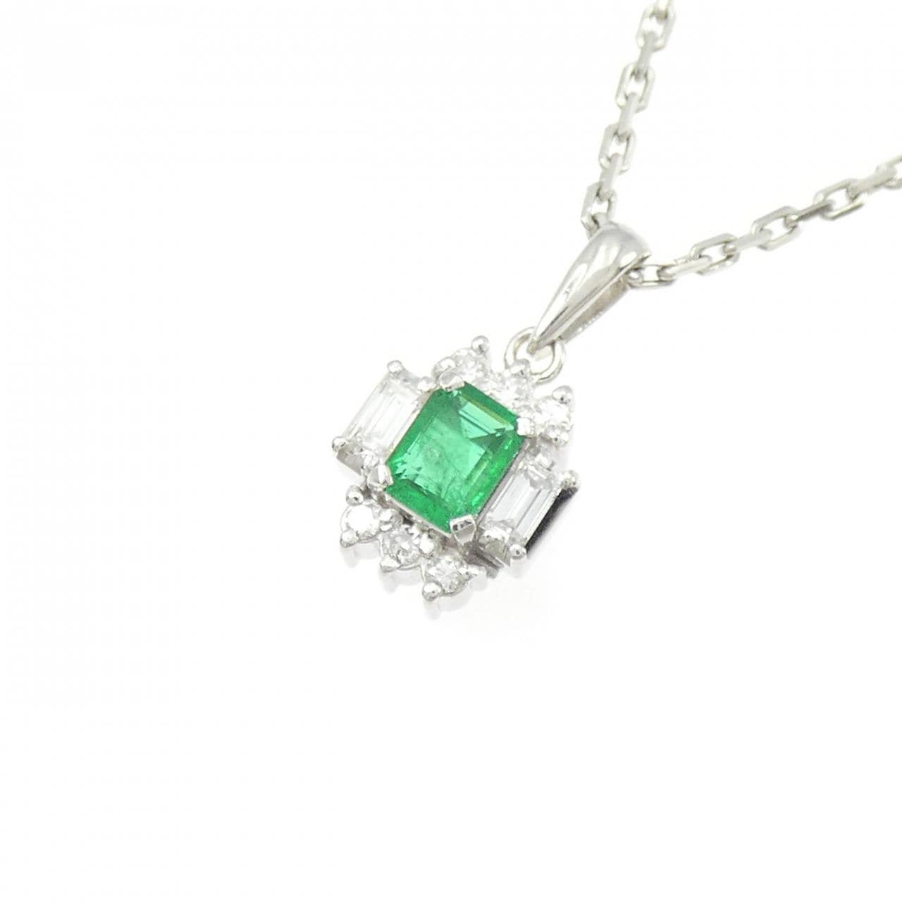 PT900/PT850 エメラルド ネックレス 0.30CT