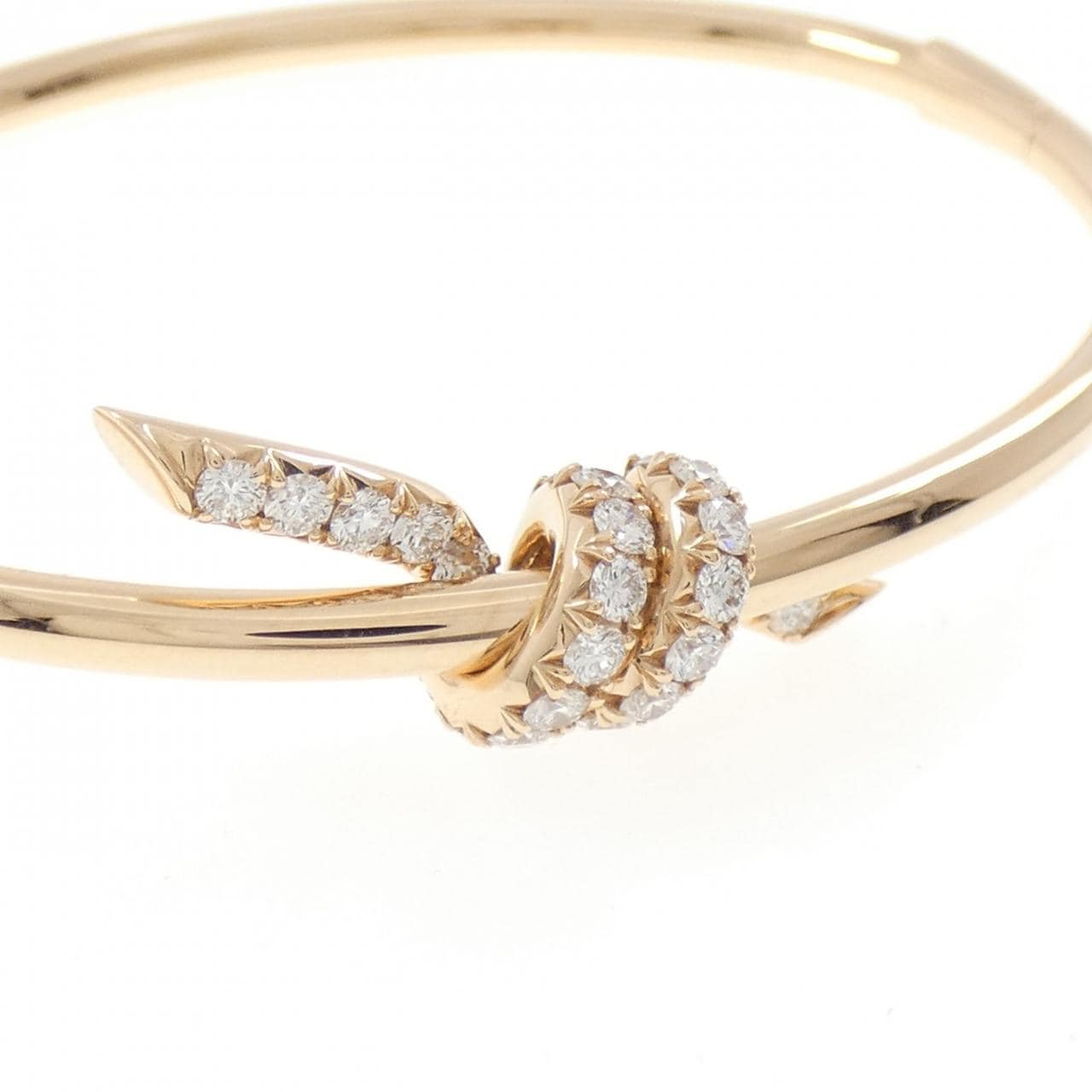 ティファニー ノット バングル 0.79CT