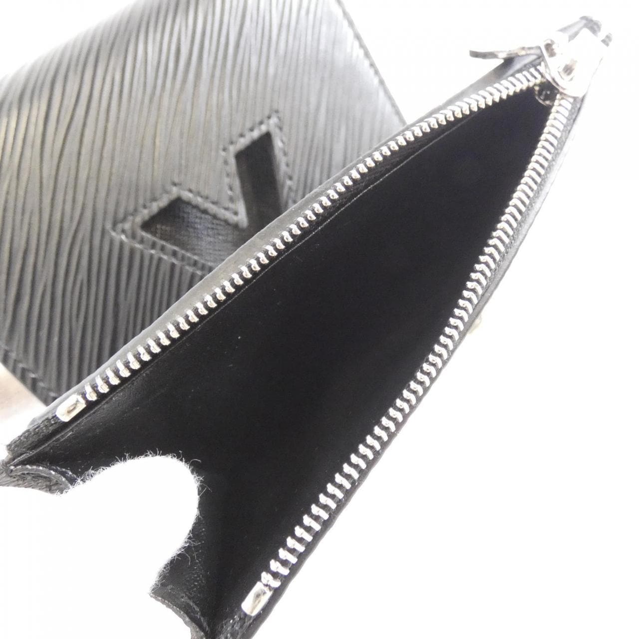 LOUIS VUITTON Epi Portefeuille Twist Compact M64414 Wallet