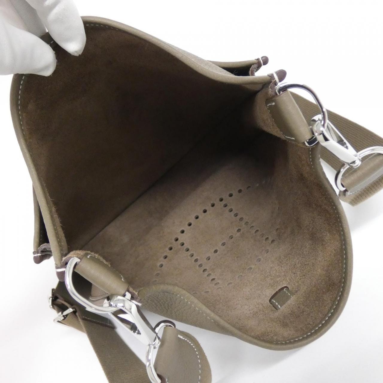 【未使用品】エルメス エヴリン3 PM 056277CK ショルダーバッグ