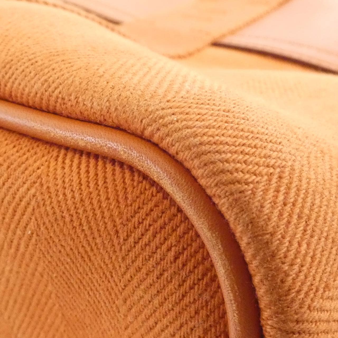 エルメス ヴァルパライソ PM 049012CK バッグ