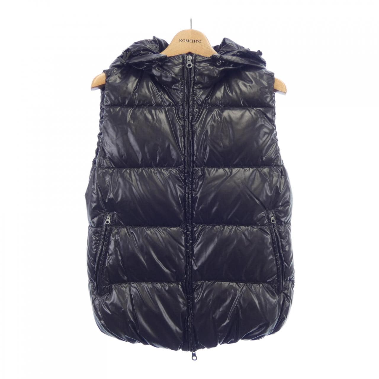 デュベティカ DUVETICA ダウンベスト