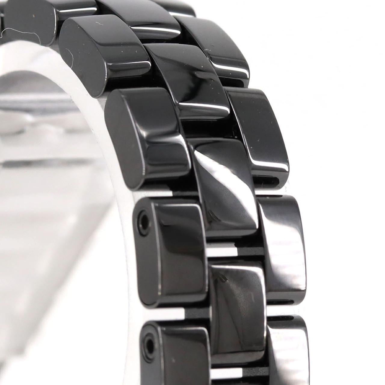 シャネル J12 29mmセラミック･8P H2569 セラミック クォーツ