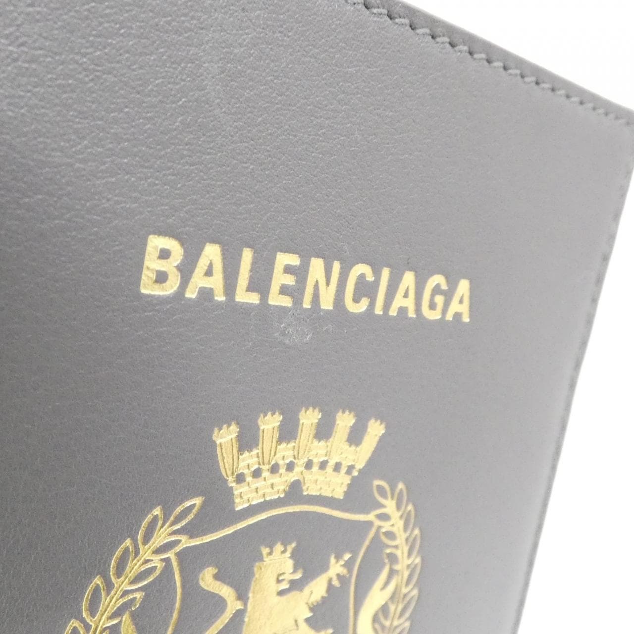 バレンシアガ 787742 パスポートケース