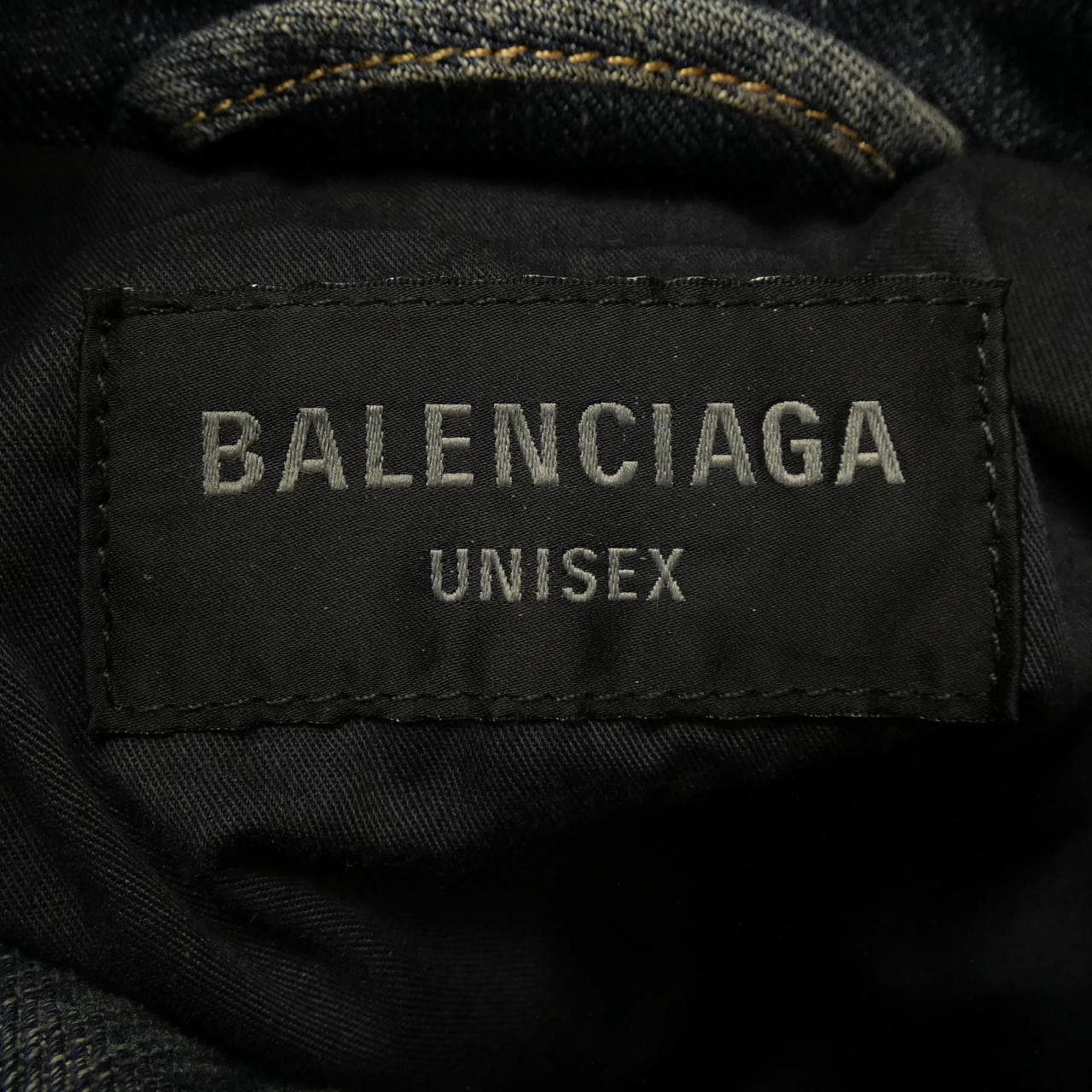 BALENCIAGA牛仔夹克