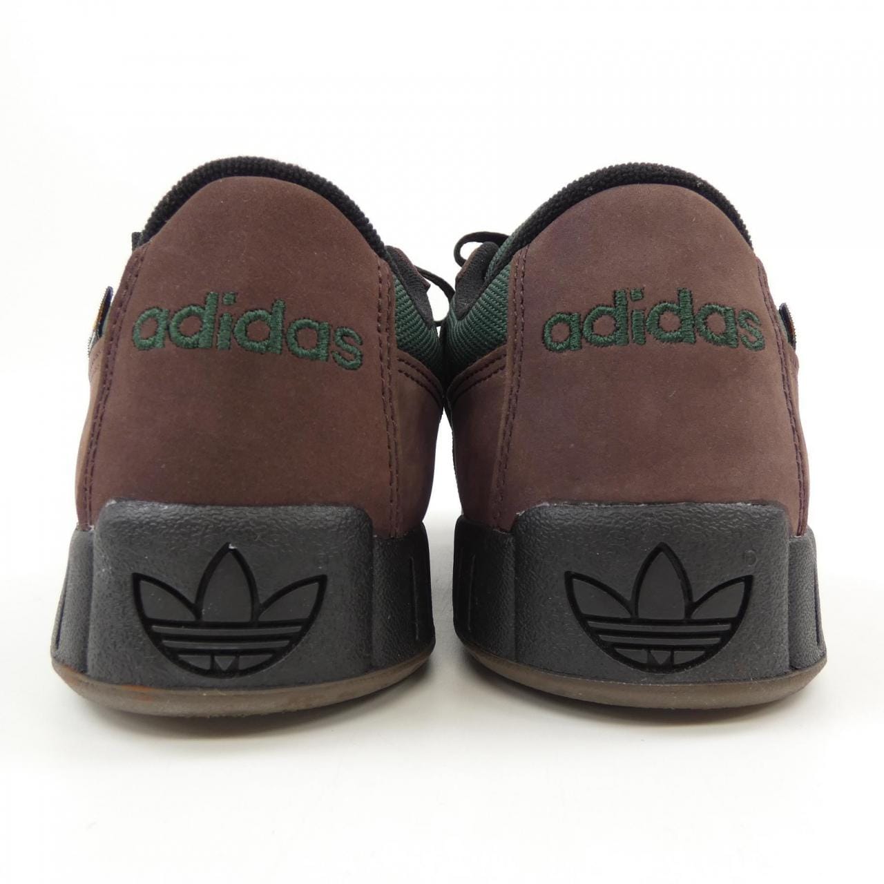 アディダス ADIDAS スニーカー
