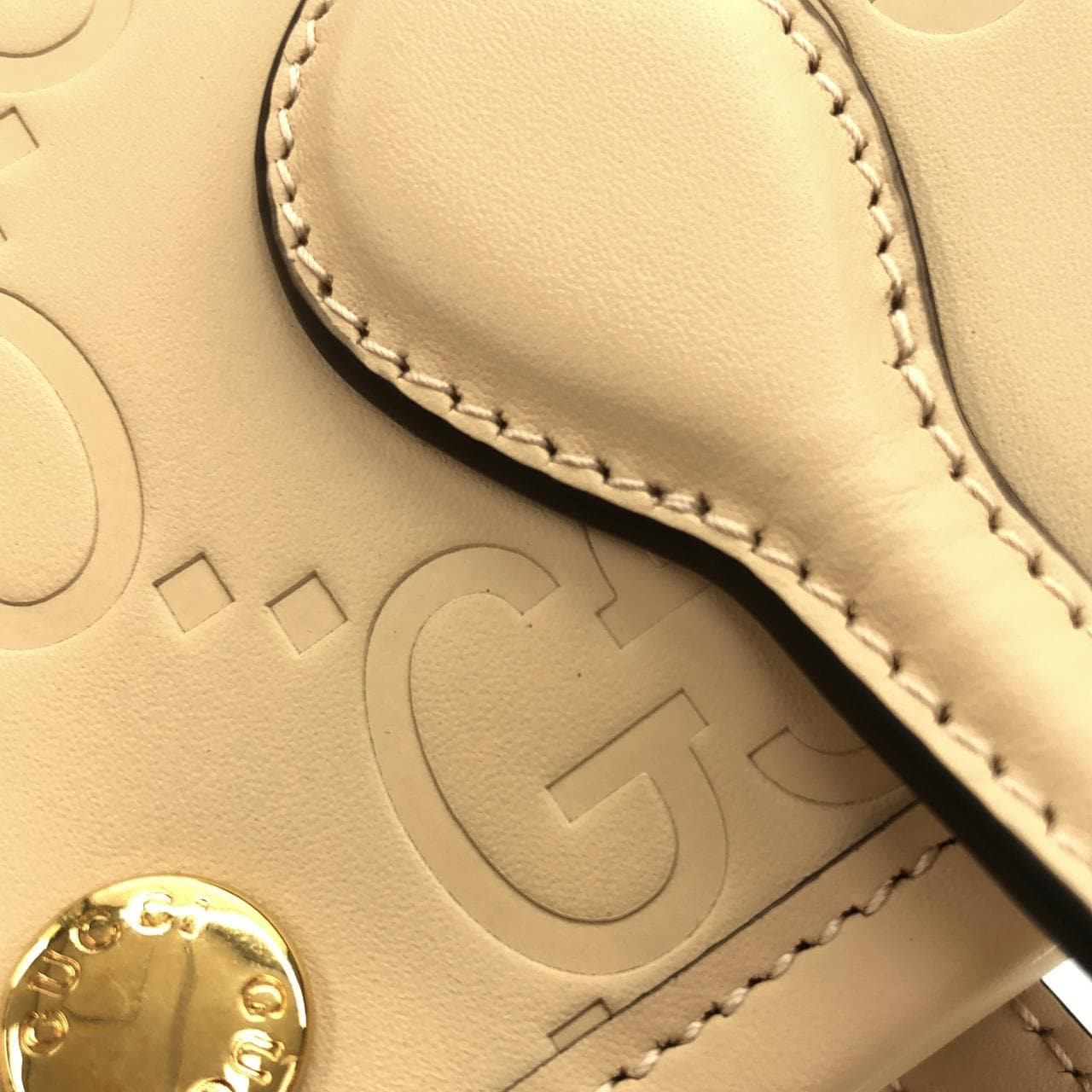 グッチ 790133 AADLO バッグ