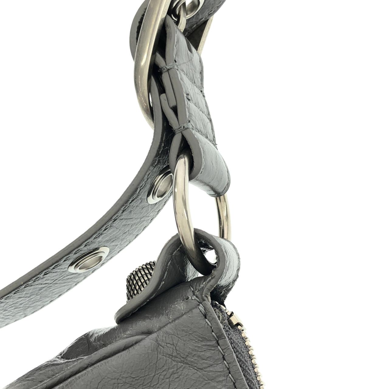 バレンシアガ ル カゴール XS 671309 1VG9Y ショルダーバッグ