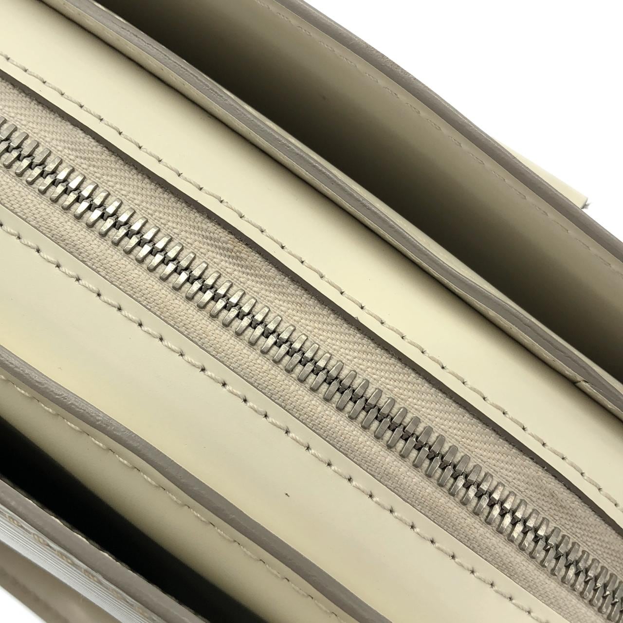 ルイヴィトン エピ ポンヌフ PM M5907J バッグ