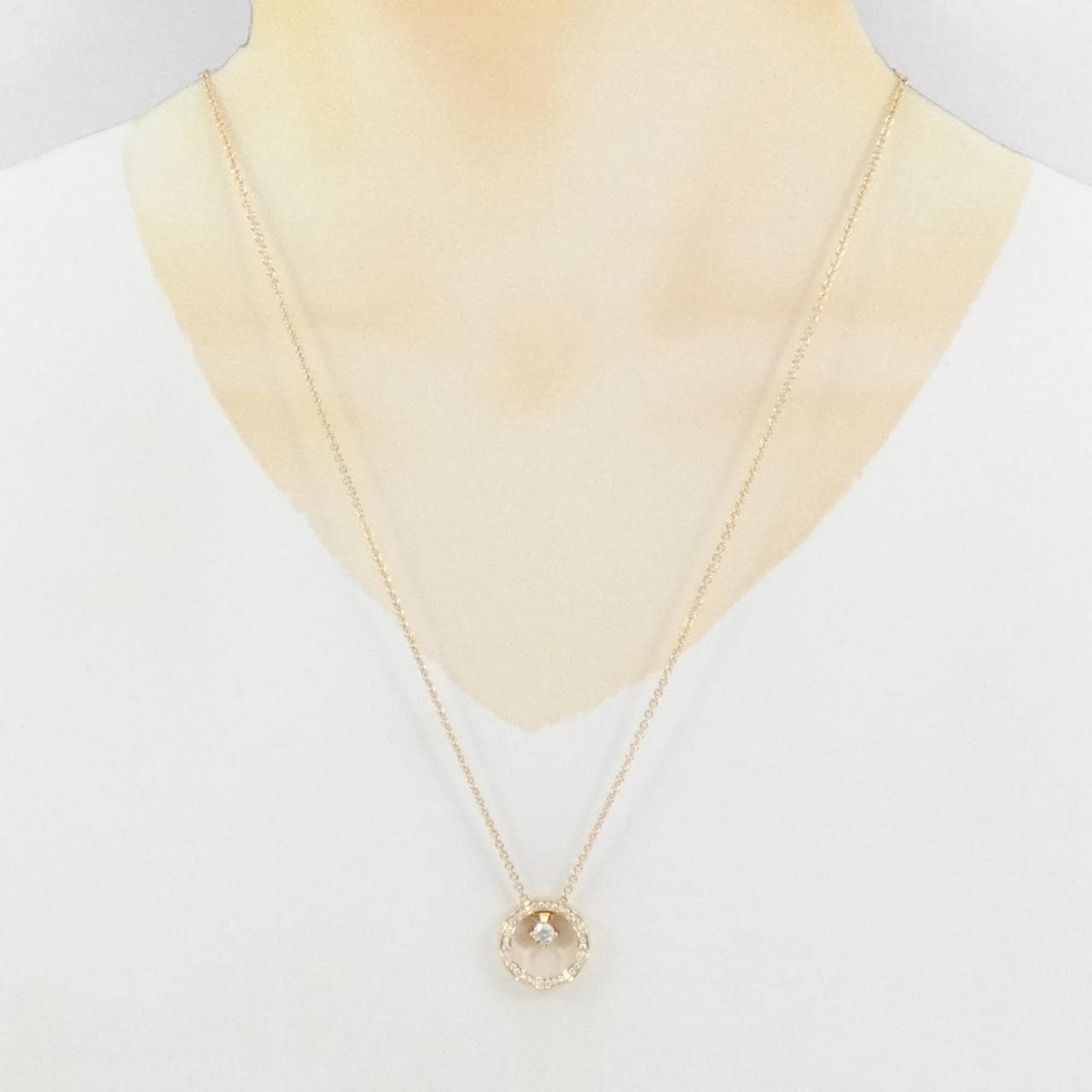 CHANEL coco crush necklace