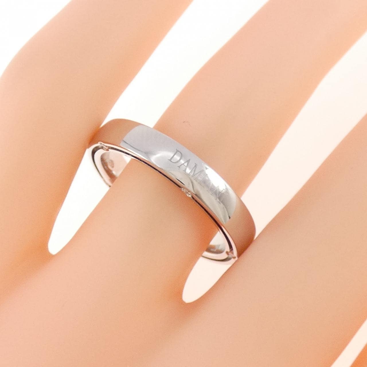 ダミアーニ Dサイド リング