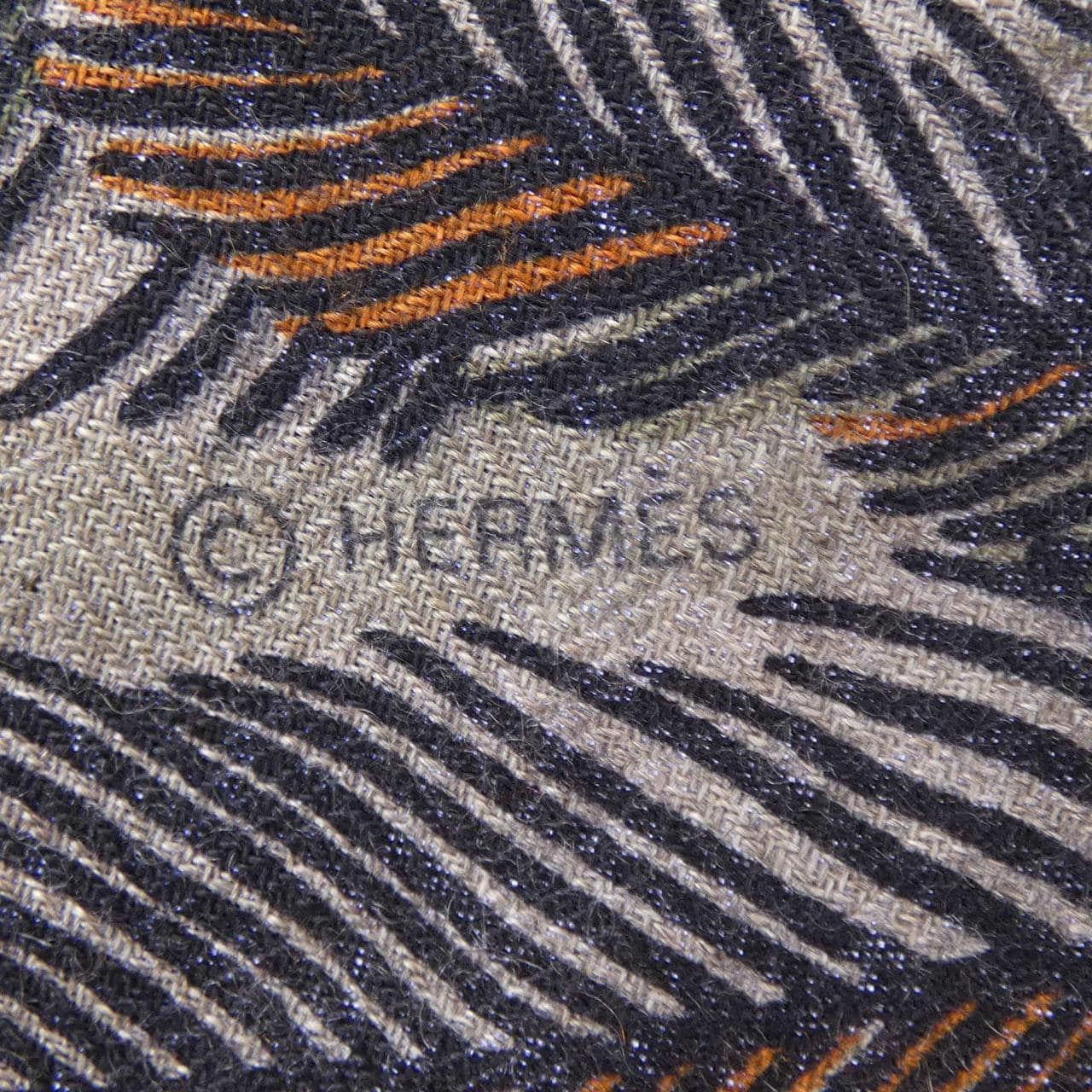 エルメス HERMES ZEBRA PEGASUS H363790S トライアングルジェアン ショール
