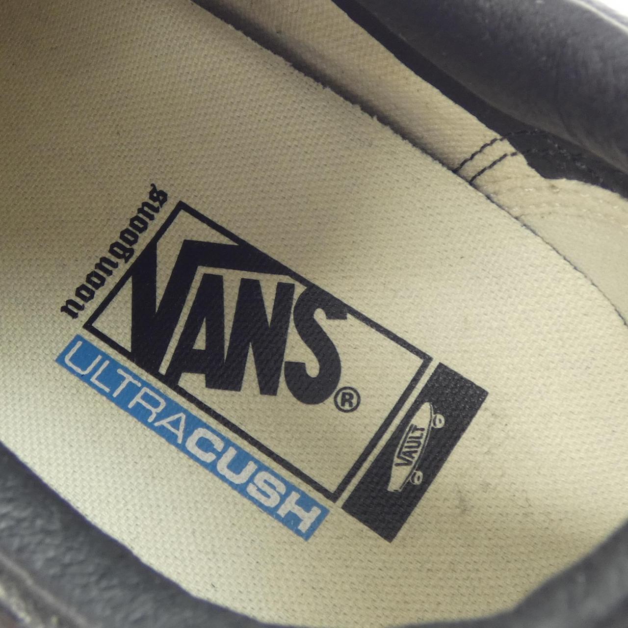 バンズ VANS スニーカー