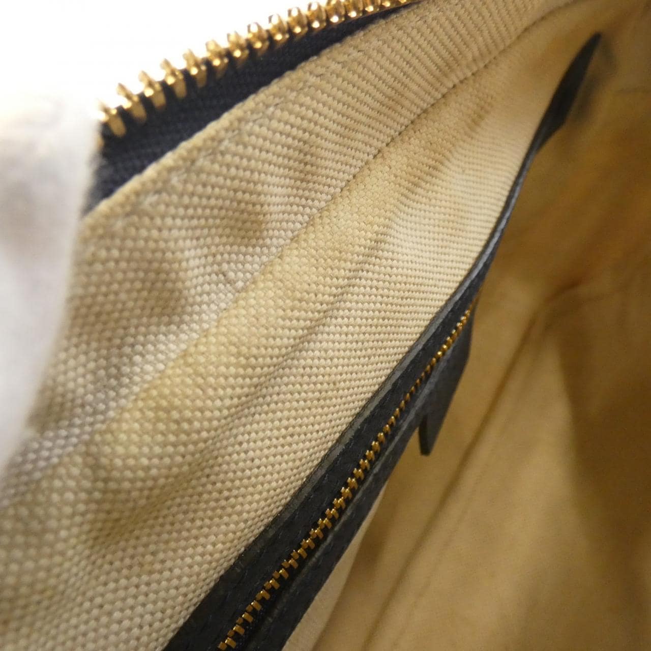 グッチ 550147 9ZIAX ショルダーバッグ