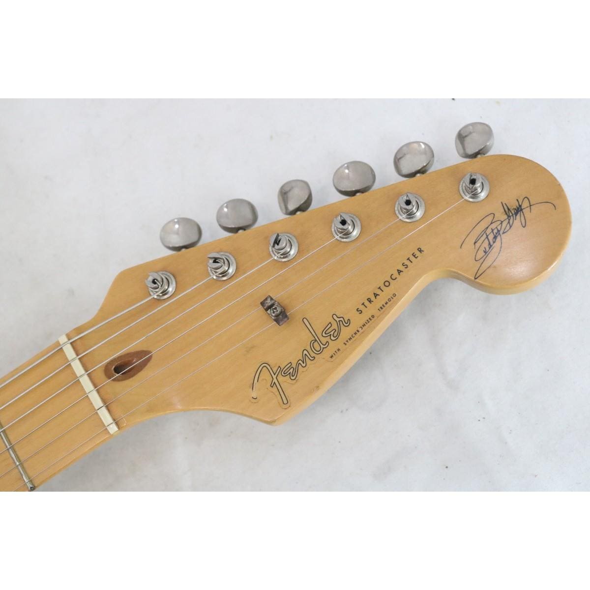 ＦＥＮＤＥＲ　　ＢＵＤＤＹ　ＧＵＹ　ＳＴＲＡＴＯＣＡＳＴＥＲ