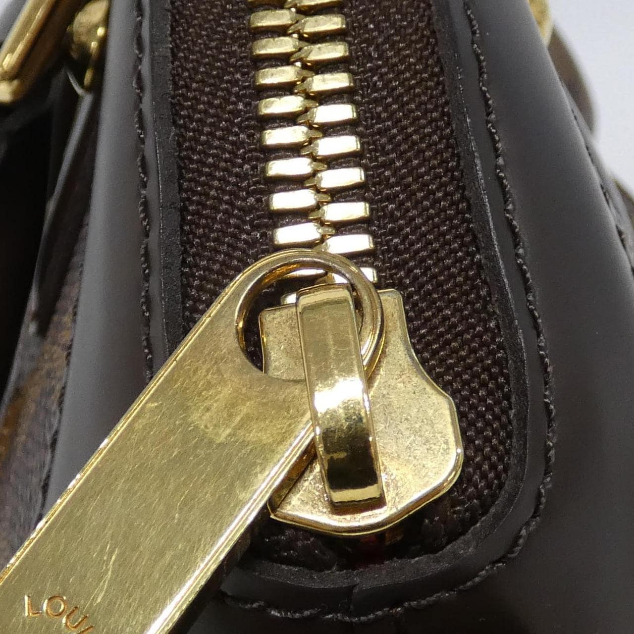 LOUIS VUITTON Damier Trevi PM N51997 Bag