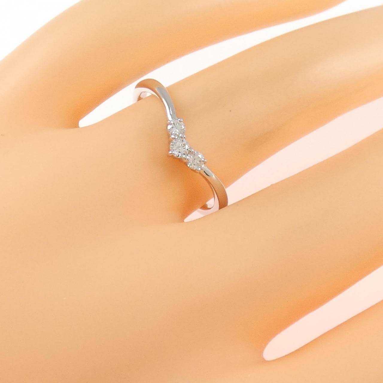 K18WG ダイヤモンド リング 0.13CT