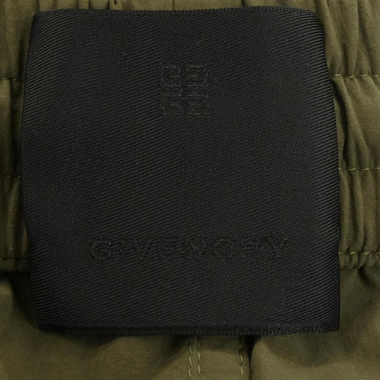 ジバンシー GIVENCHY BM51GS15KQ ショートパンツ