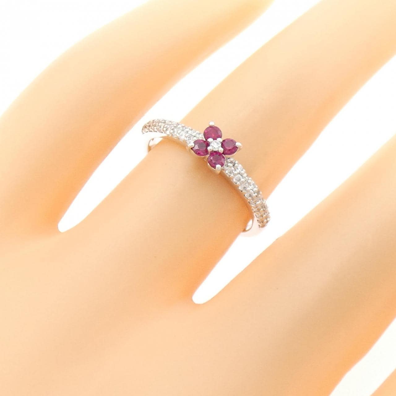 PONTE VECCHIO Flower Ruby Ring 0.18CT