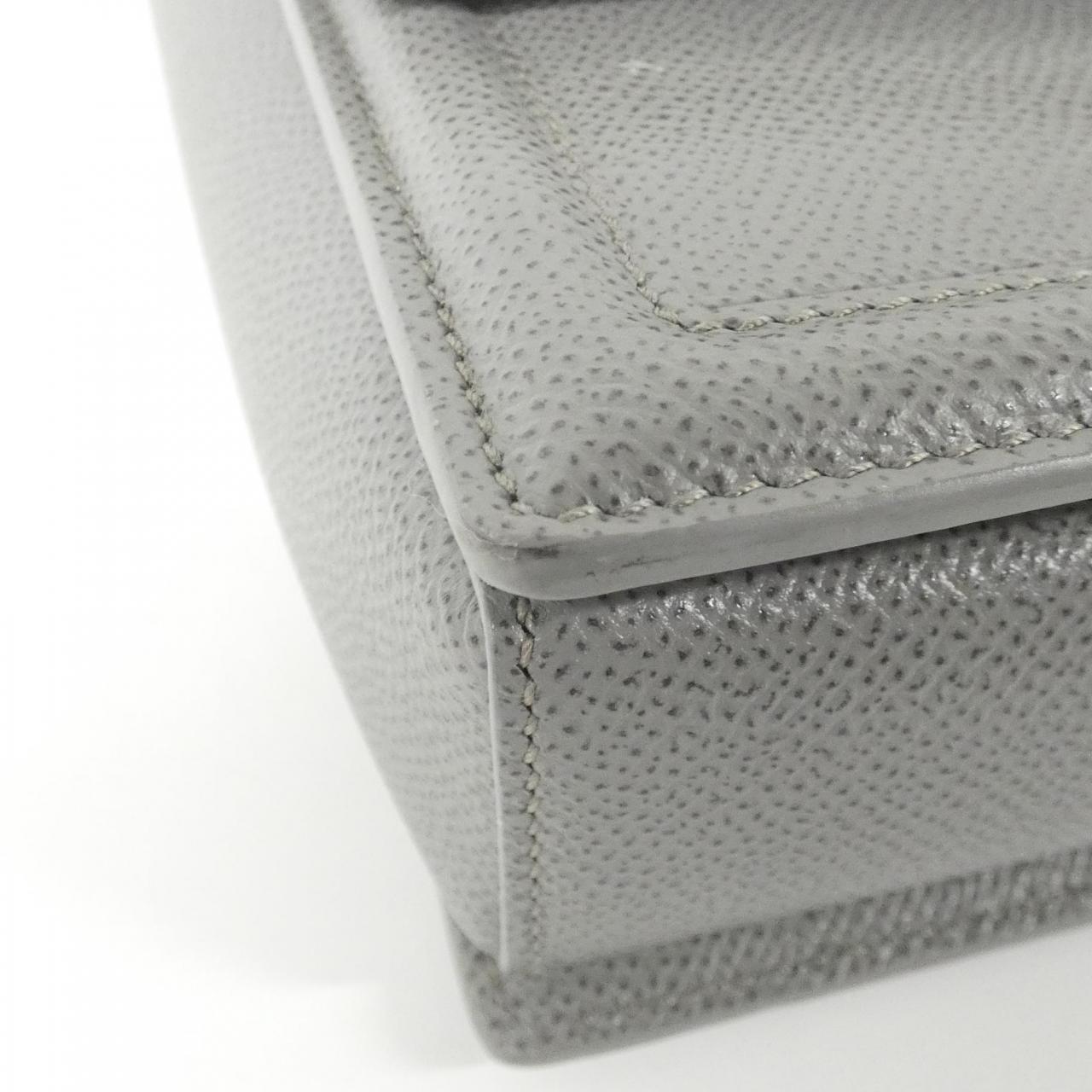 サルヴァトーレフェラガモ GINNY 21 G462 ショルダーバッグ