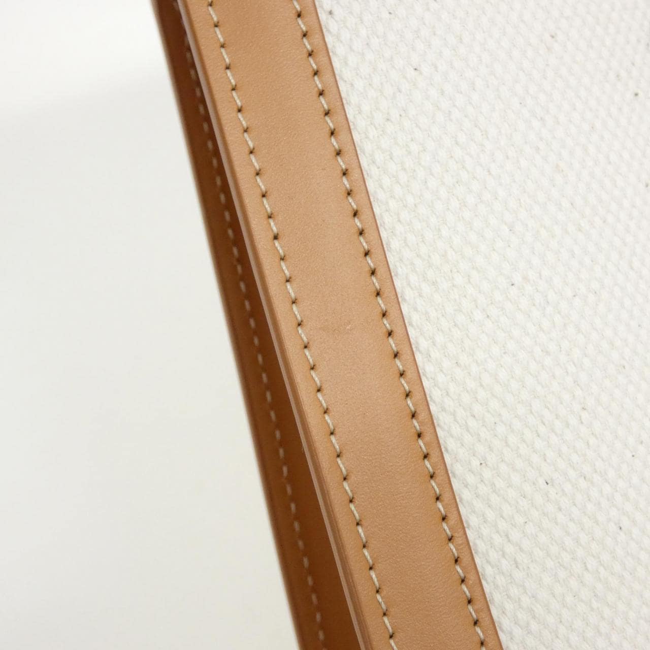 CELINE Small Vertical CELINE 192082BNZ Bag