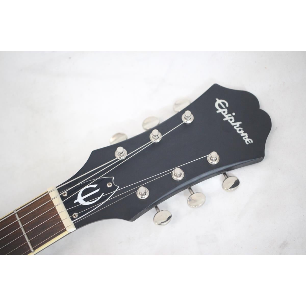 ＥＰＩＰＨＯＮＥ　　ＣＡＳＩＮＯ　ＷＯＲＮ