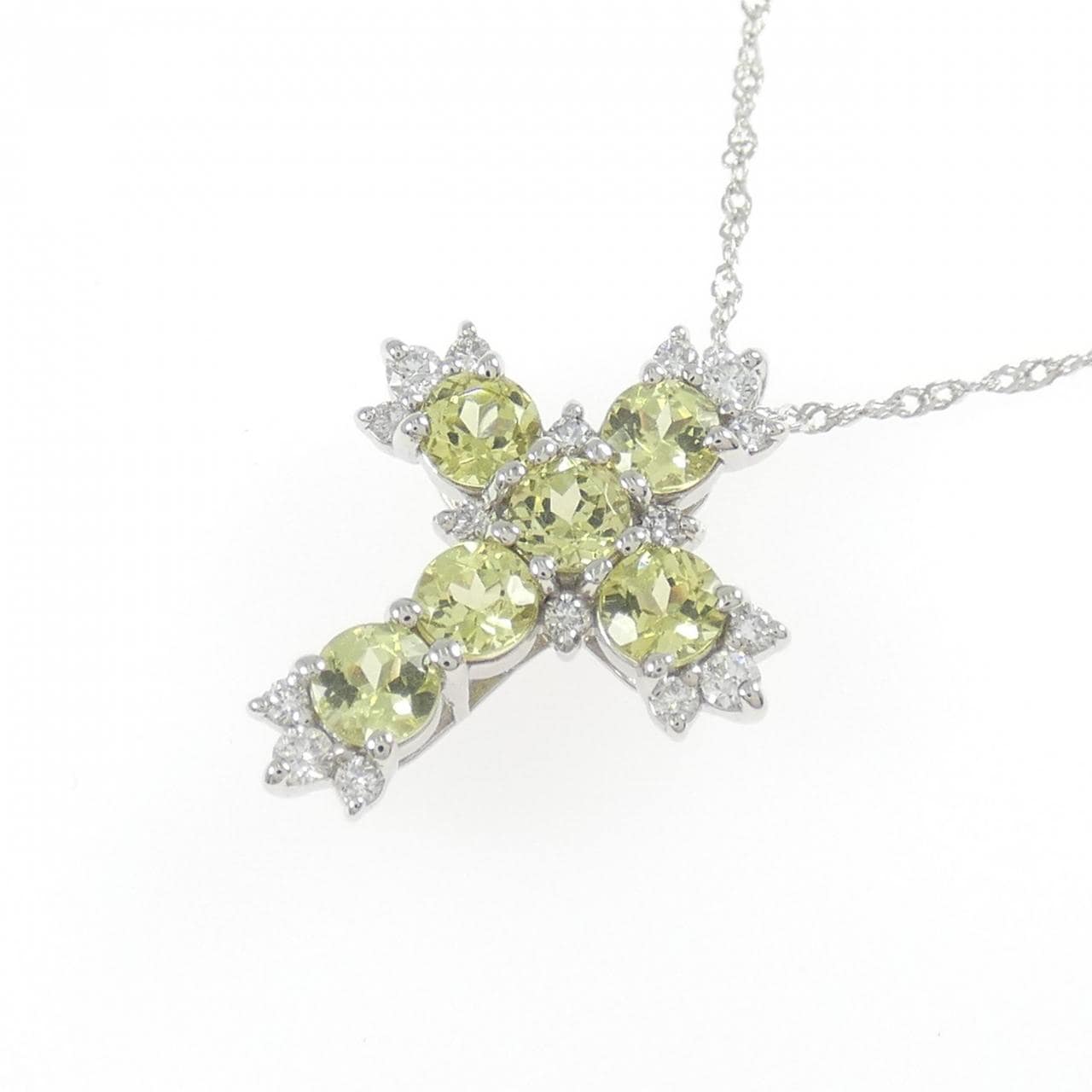 PT950 クロス グリーンガーネット ネックレス 1.20CT