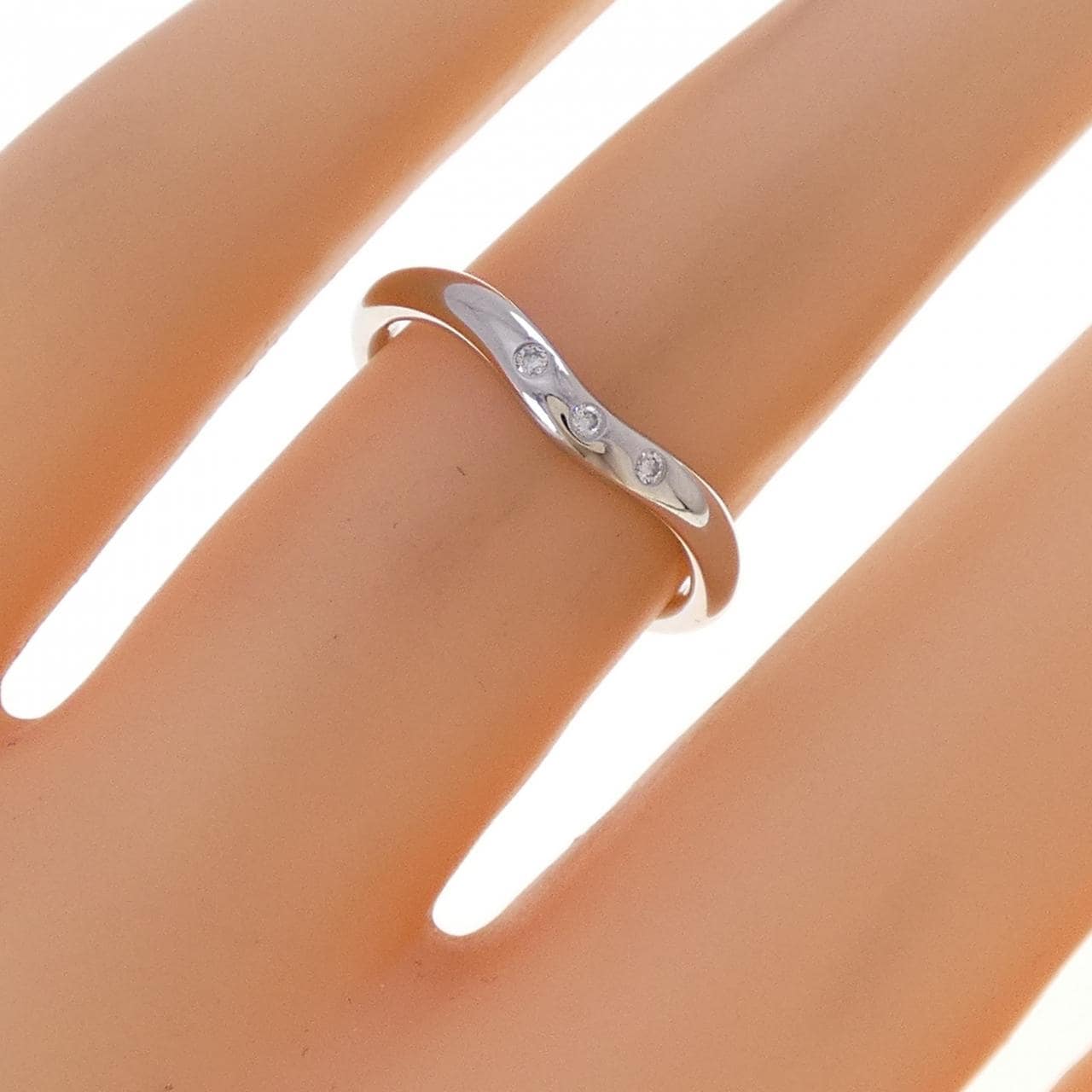 ティファニー カーブド 3P リング